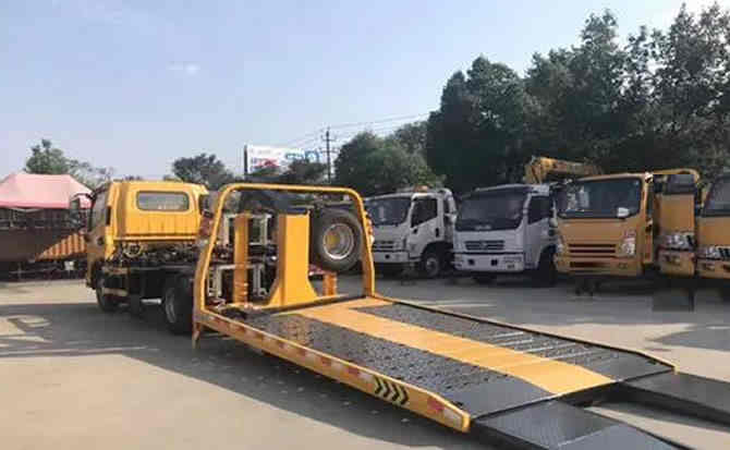 芝罘区汽车中途维修案例